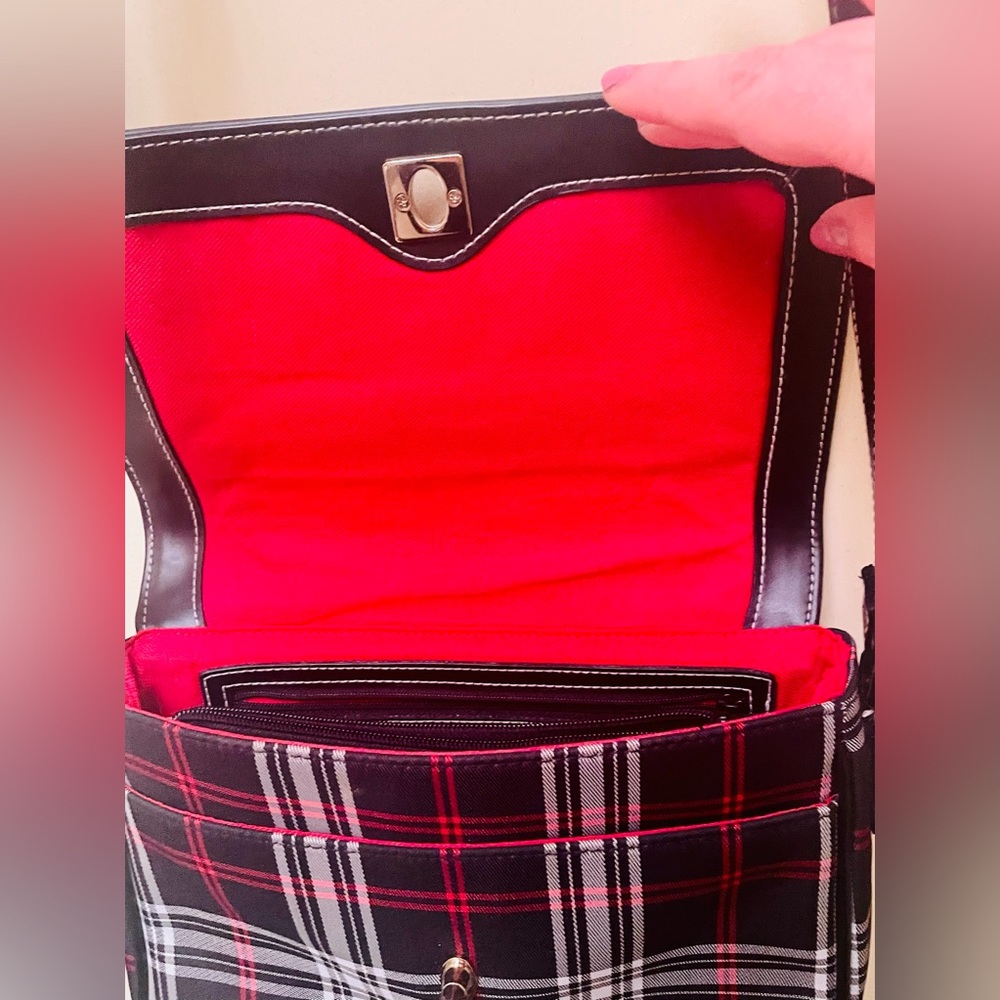 Liz Claiborne Black, Red and White Plaid Purse - Picture 11 of 16
